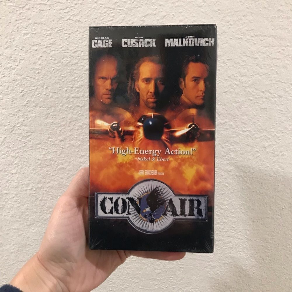 NIP Con Air VHS rated R‎